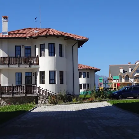 Pinerose Hotel