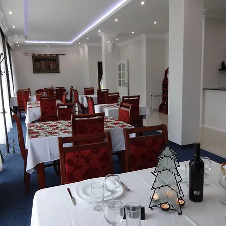 Pinerose Hotel 4*