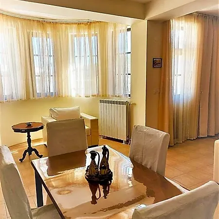 Pinerose Hotel 4*
