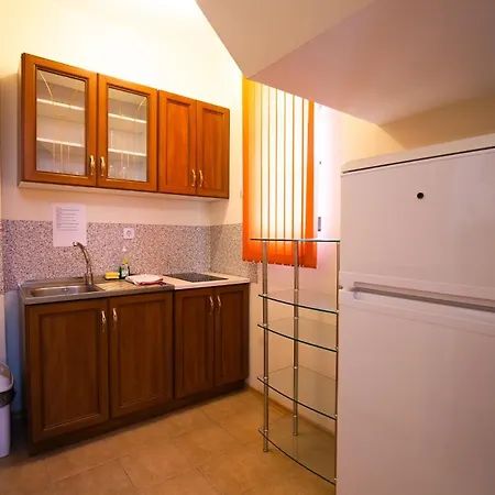 Pinerose Szálloda 4*